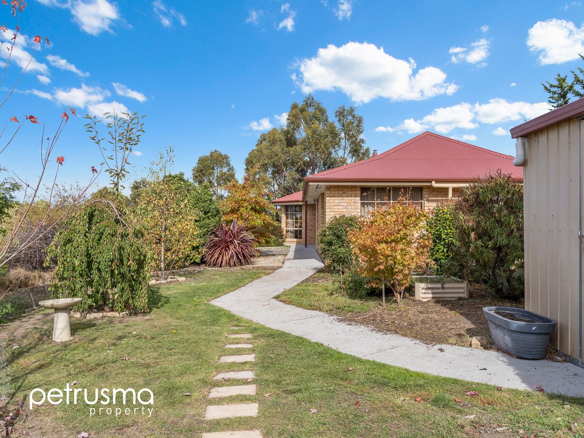 17 Lakeland Drive, Forcett TAS 7173, Image 1