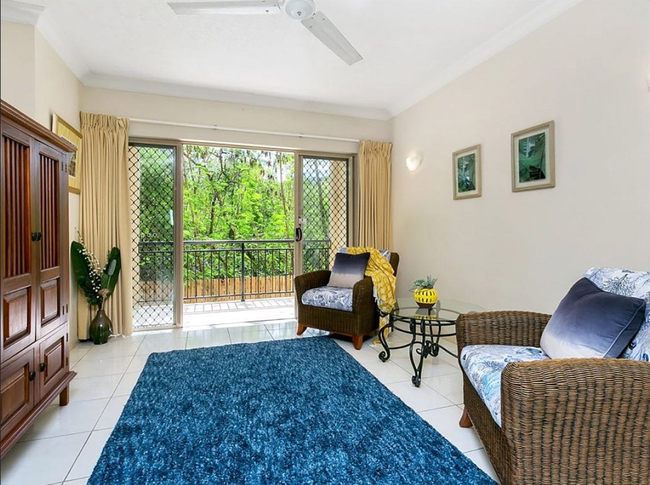1711/2-10 Greenslopes Street, Cairns North QLD 4870