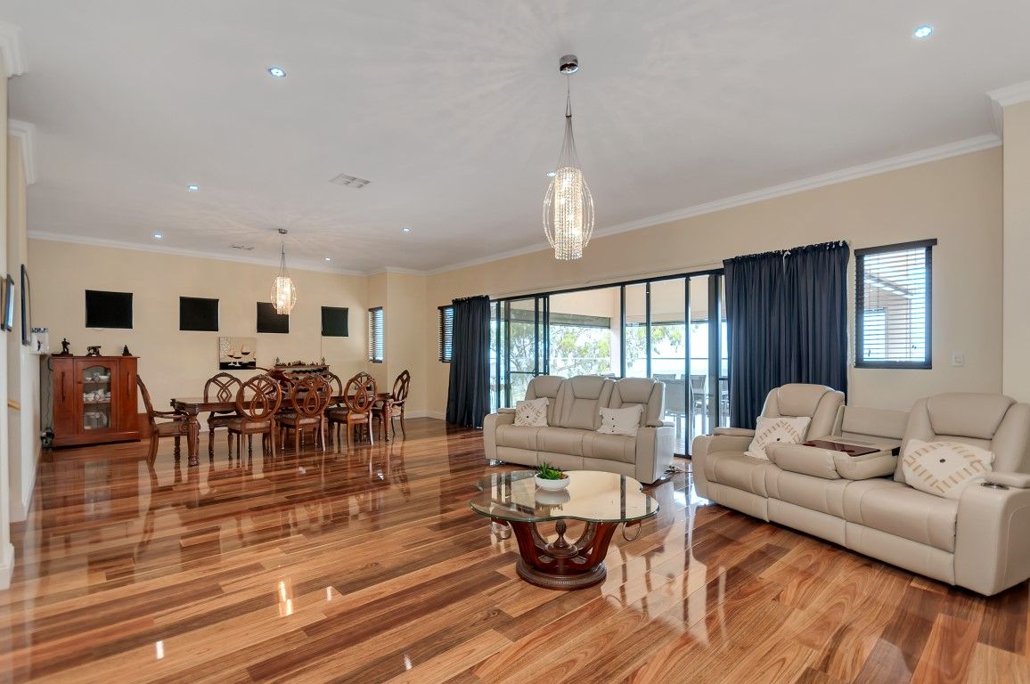 18 Corella Avenue, Chandlers Hill SA 5159, Image 1