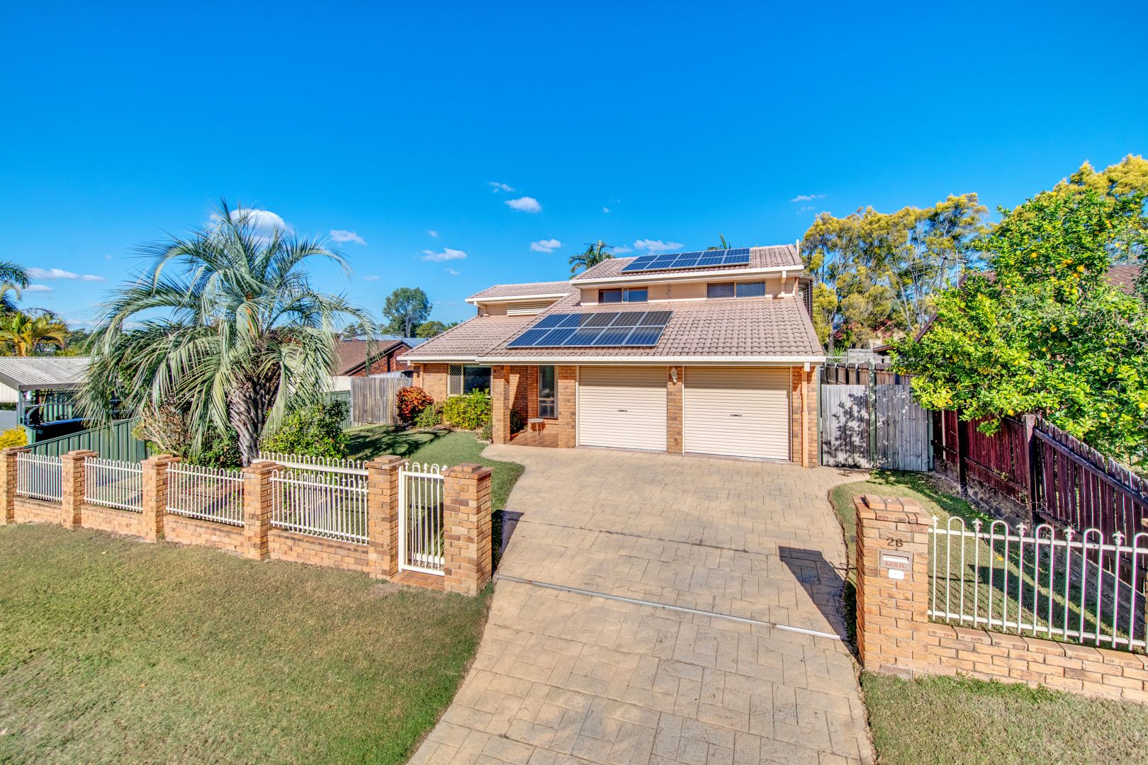 28 Paluna Street, Riverhills QLD 4074, Image 1