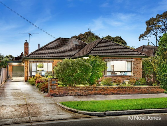 11 Howard Street, Mitcham VIC 3132