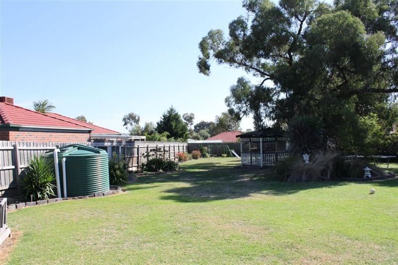 Lot 12 Windsor Grange Court, Skye VIC 3977, Image 2