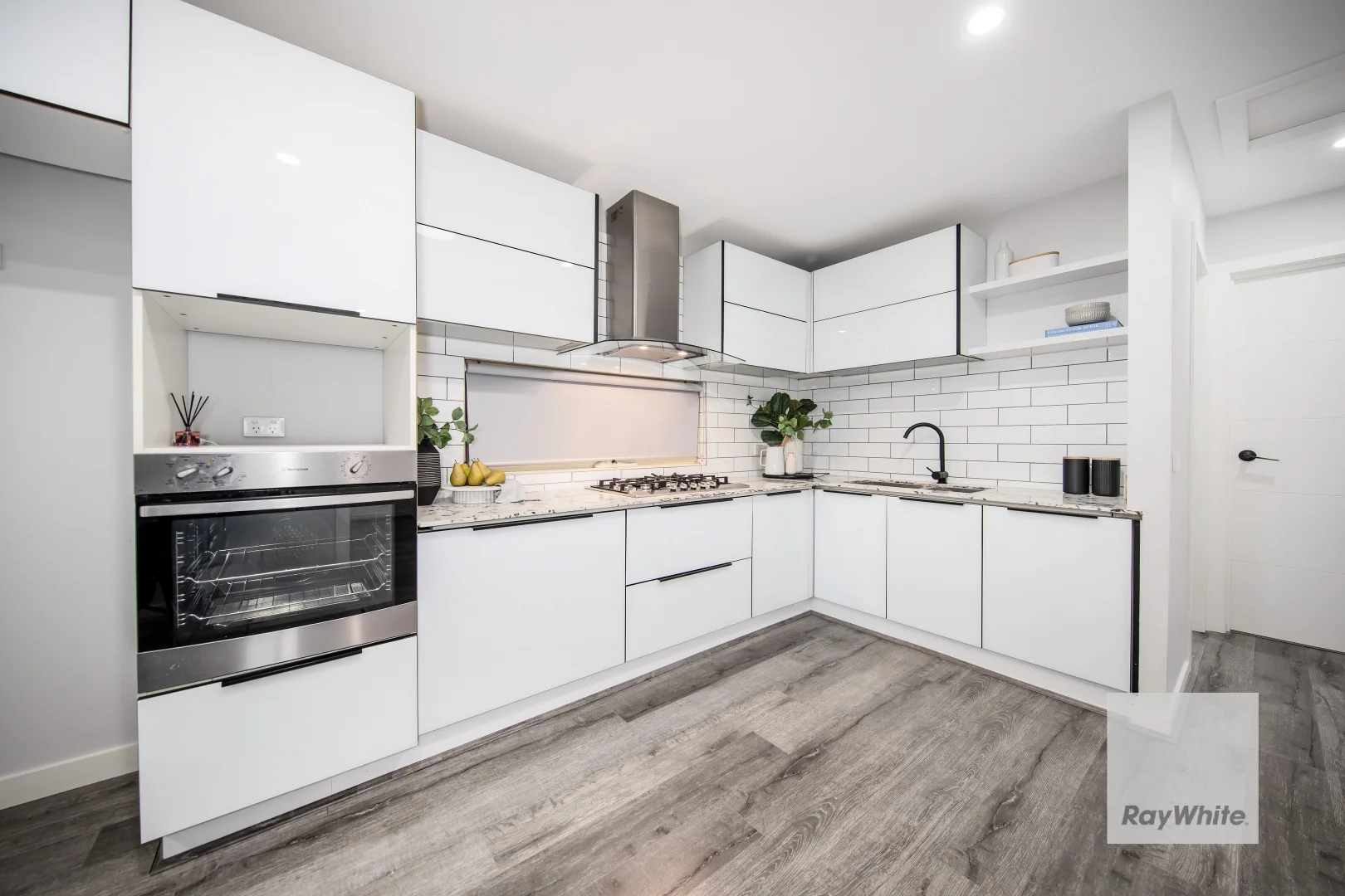 Additional image 10 of 33 Nepean Way, Taylors Hill VIC 3037