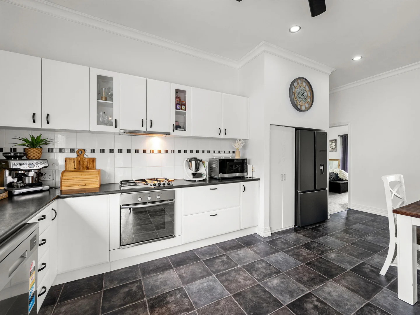 Additional image 15 of 20 Eversley Street, Hamilton VIC 3300