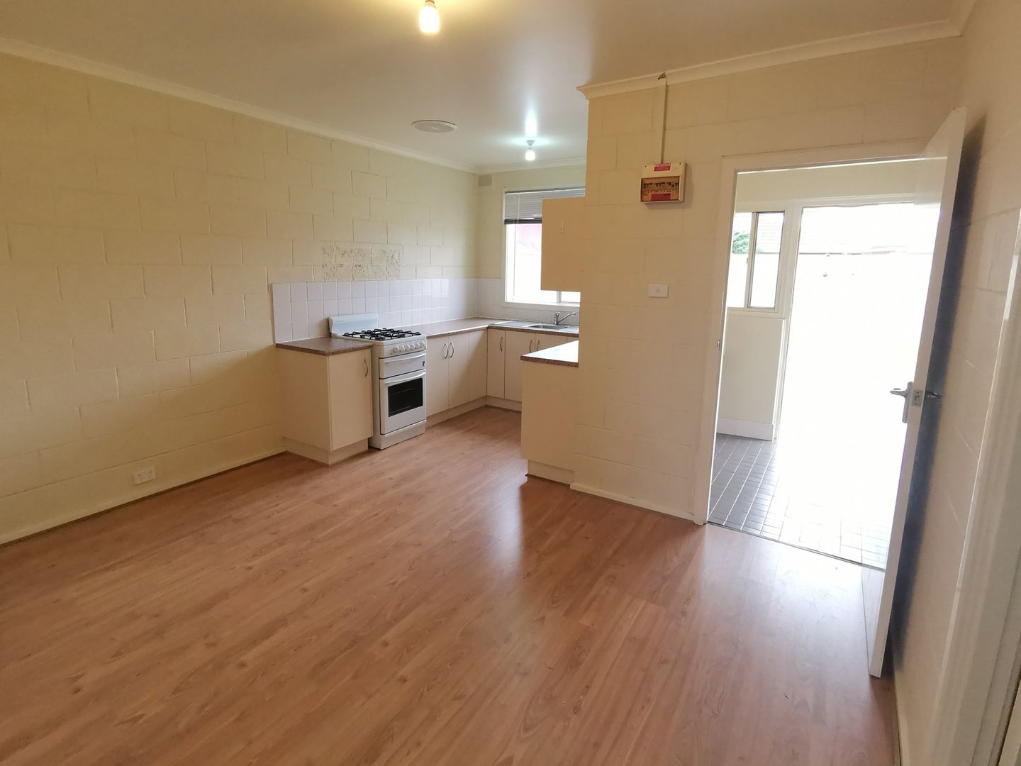 10 Inglewood Street, Mansfield Park SA 5012, Image 2