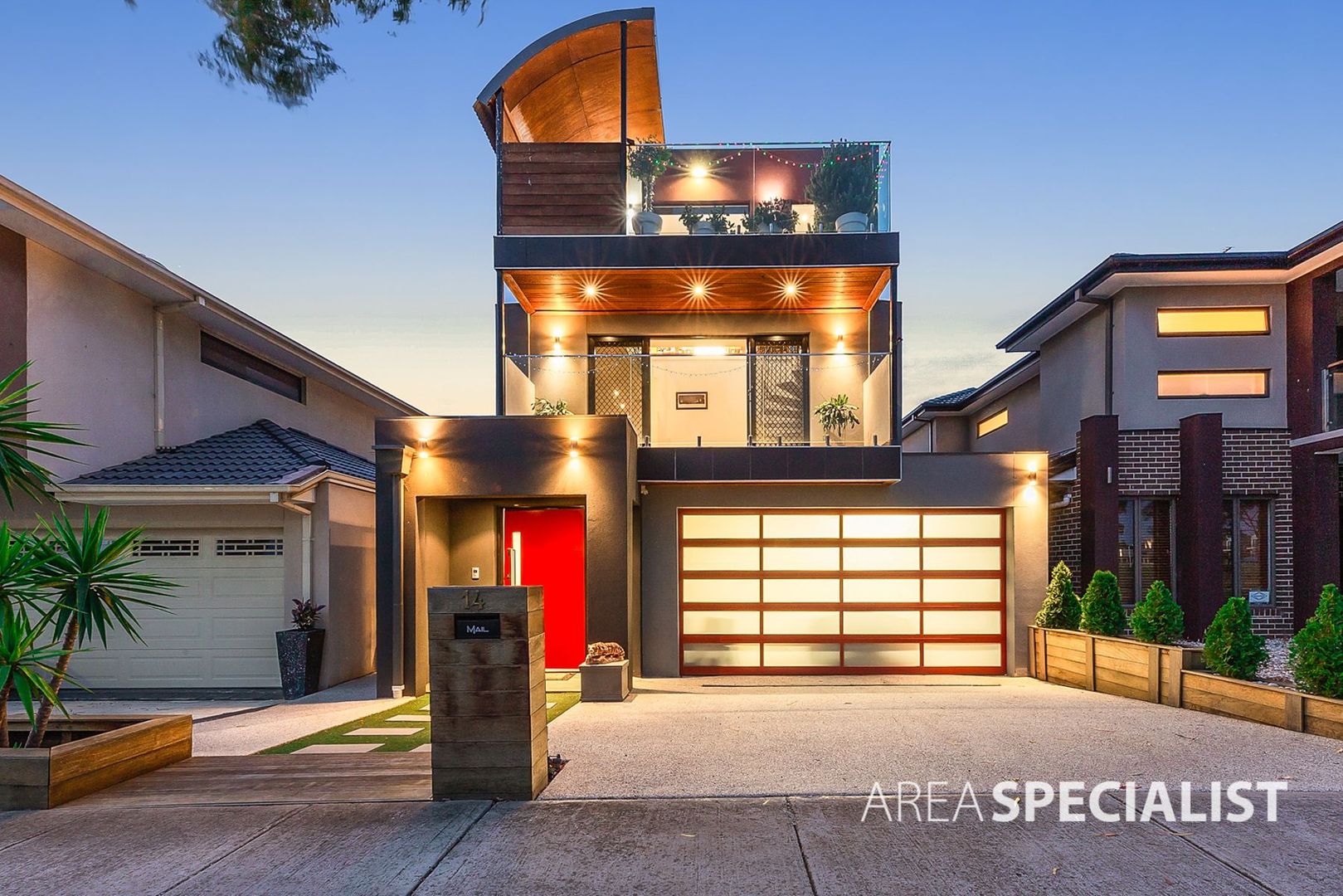 14 Brunton Avenue, Caroline Springs Property History & Address