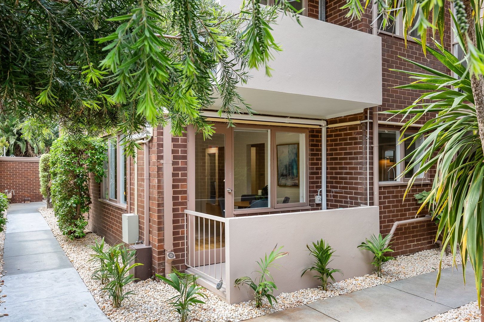 10/10 Dickens Street, Elwood VIC 3184, Image 0