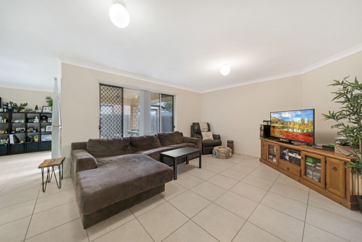 4 Zachary Court, Hillcrest QLD 4118, Image 1