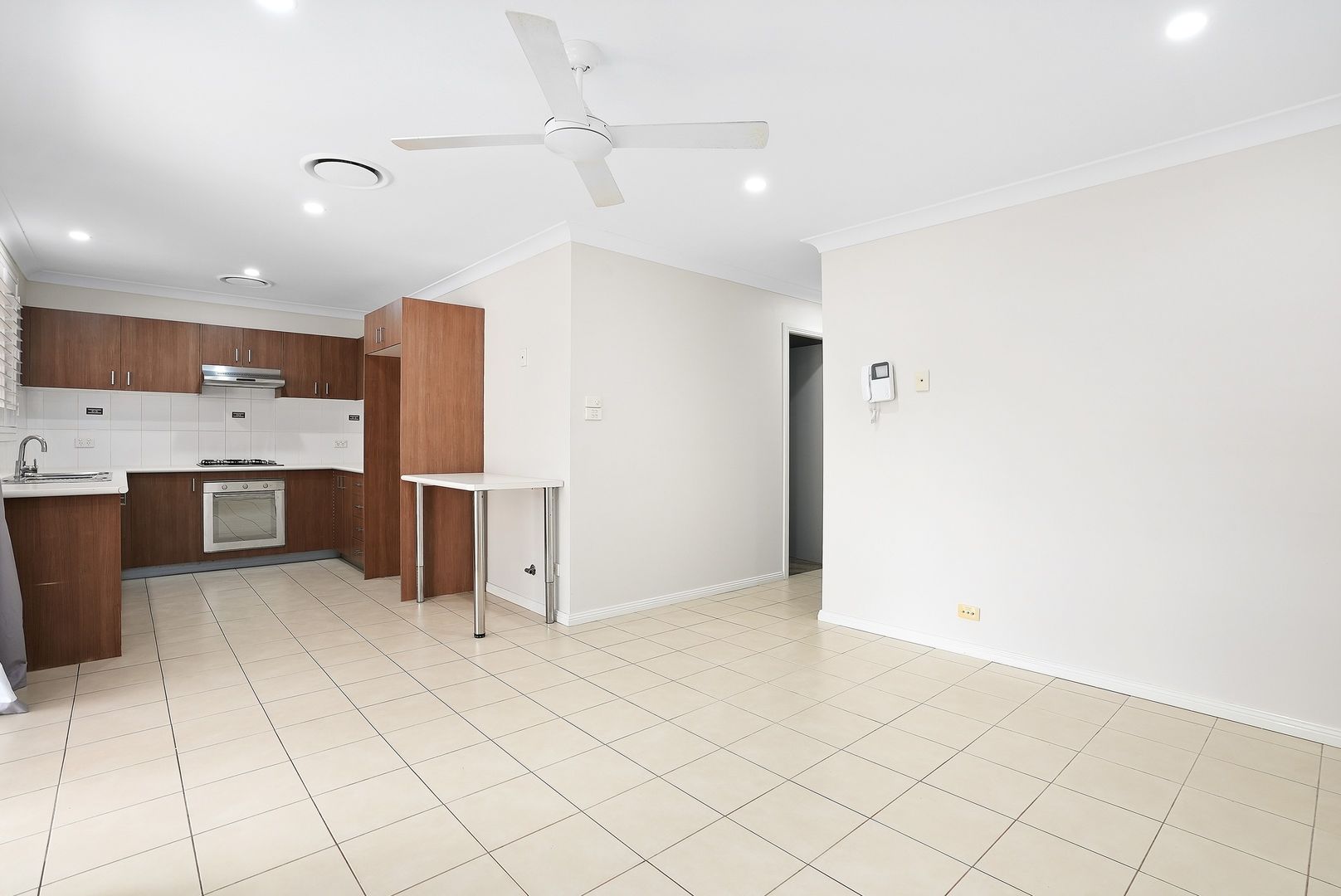 10 Bond Place, Oxley Park NSW 2760 Villa For Rent 550 Domain