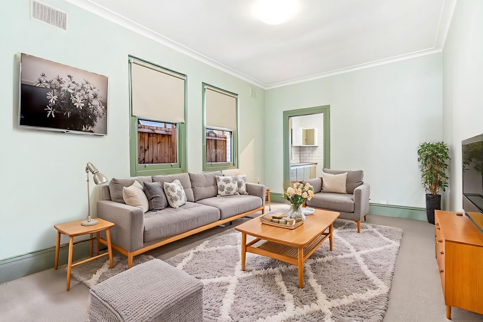 4 bedrooms Apartment / Unit / Flat in 95A Smith Street SUMMER HILL NSW, 2130