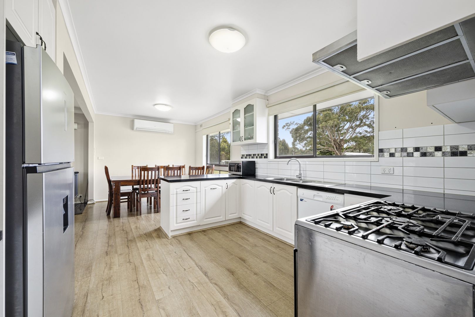 125 Souths Road, Grenville VIC 3352, Image 2