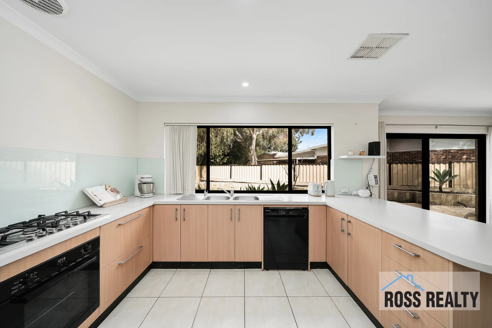 Additional image 6 of 33 Kennedy Road, Morley WA 6062
