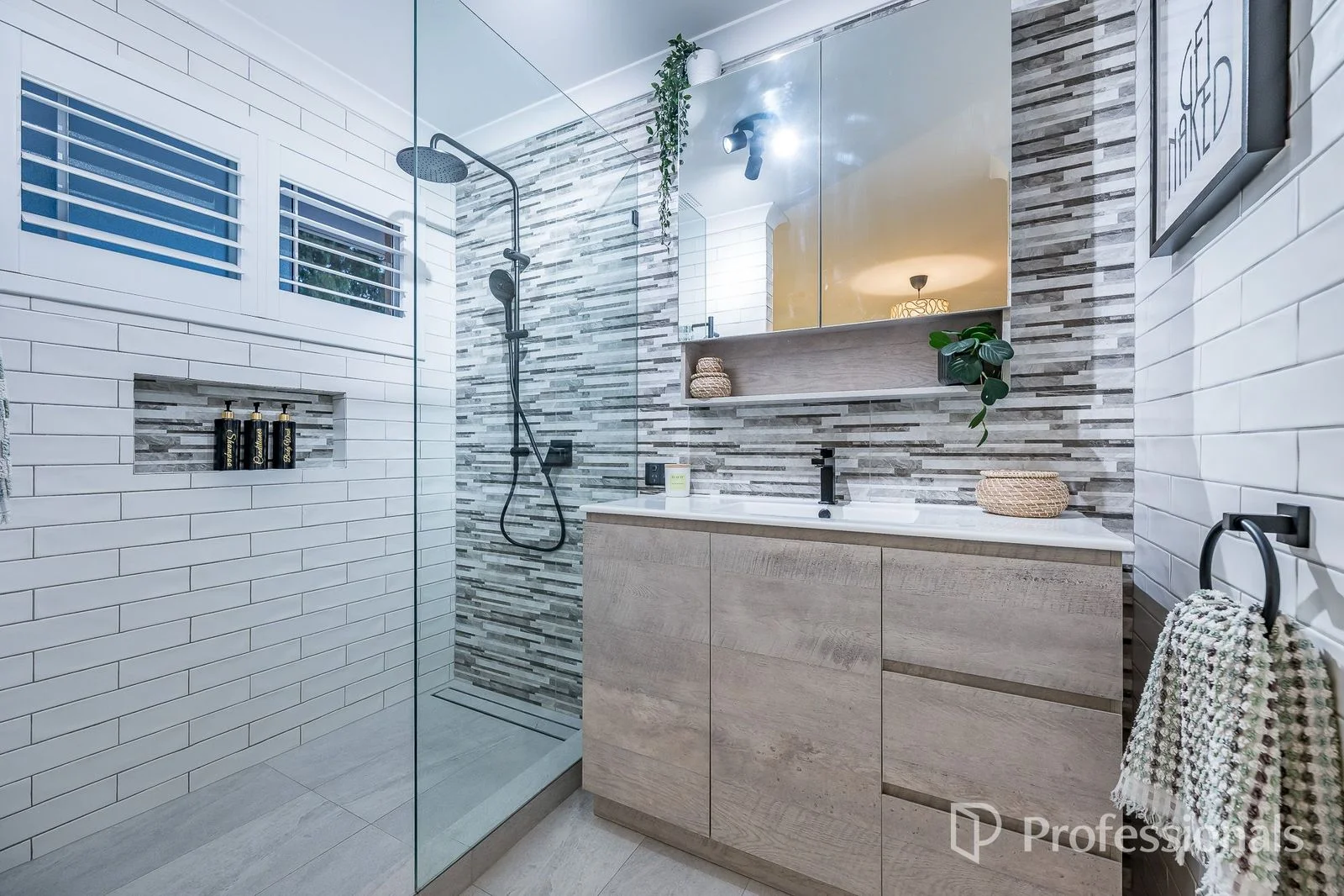 Additional image 9 of 11 Gangway Turn, Alkimos WA 6038