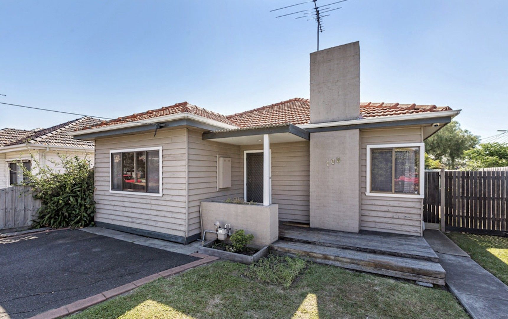 2 bedrooms House in 109 Roberts Street YARRAVILLE VIC, 3013