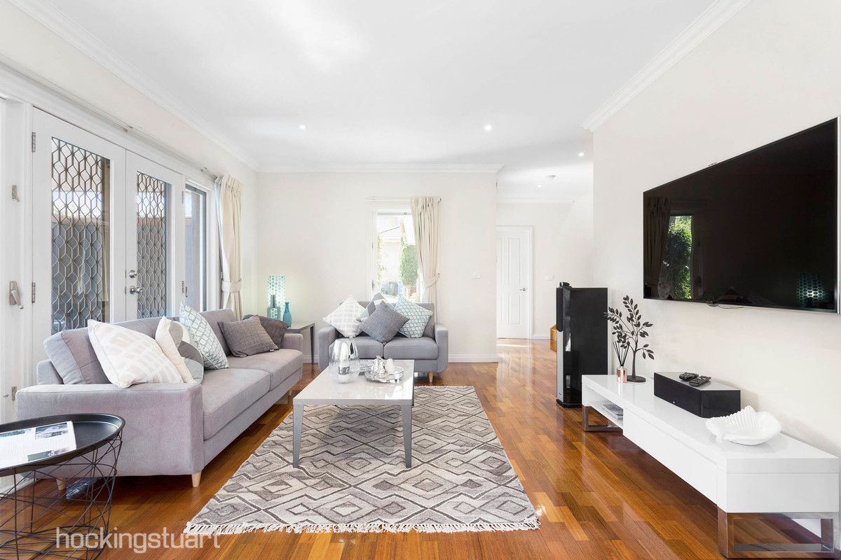 2/115 Strabane Avenue, Balwyn VIC 3103, Image 1