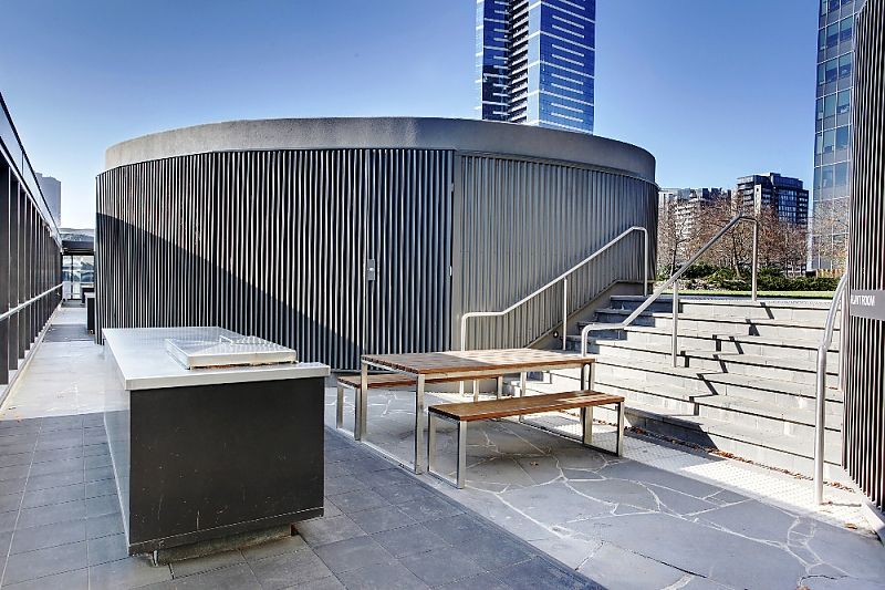 2209/1 Freshwater Place, Southbank VIC 3006, Image 1