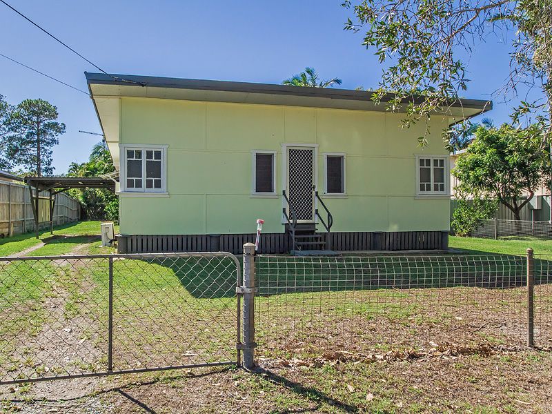 44 Cormorant Crescent, Jacobs Well QLD 4208, Image 2