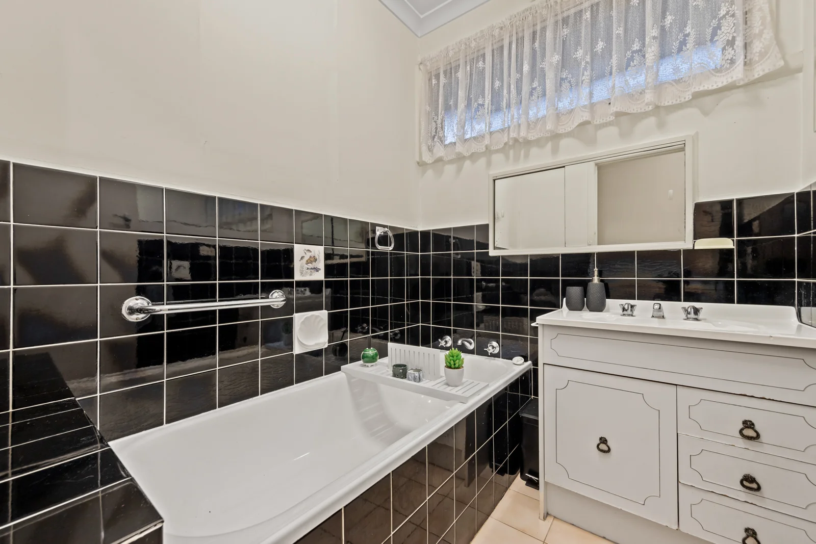 Additional image 10 of 14 Lindisfarne Drive, Burwood East VIC 3151