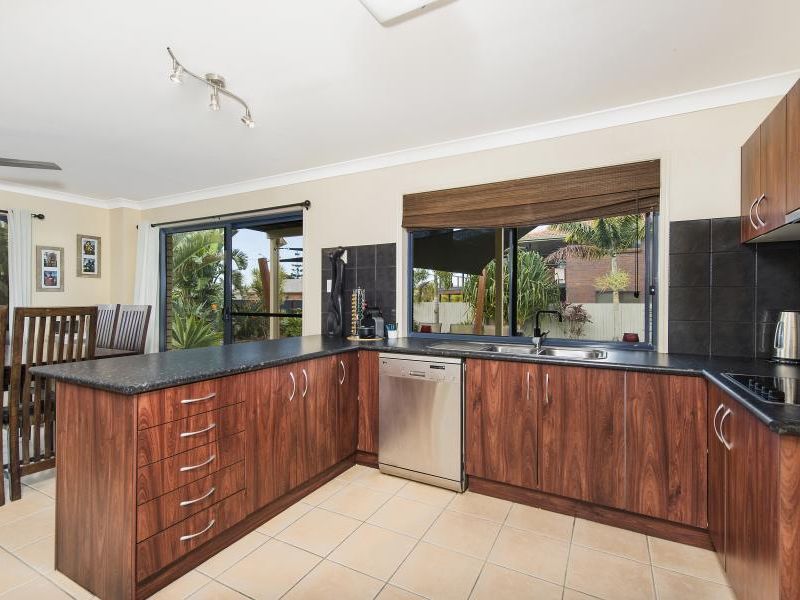 2 Bangalow Drive, Steiglitz QLD 4207, Image 0