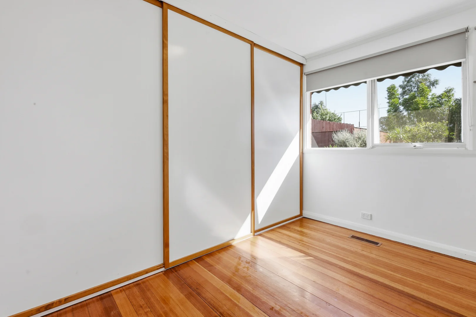 Additional image 7 of 37 Cleary Court, Clayton South VIC 3169