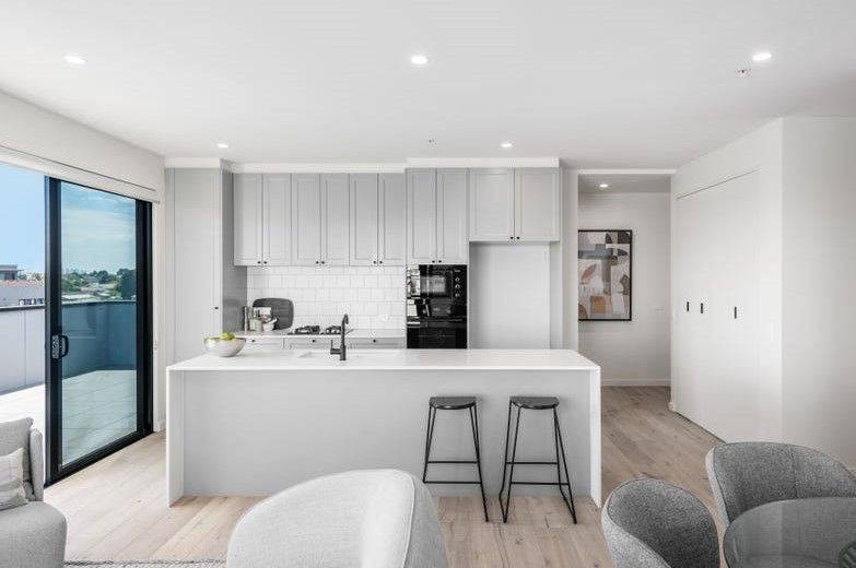 3 bedrooms Apartment / Unit / Flat in 301/15 Hamilton Street BENTLEIGH VIC, 3204