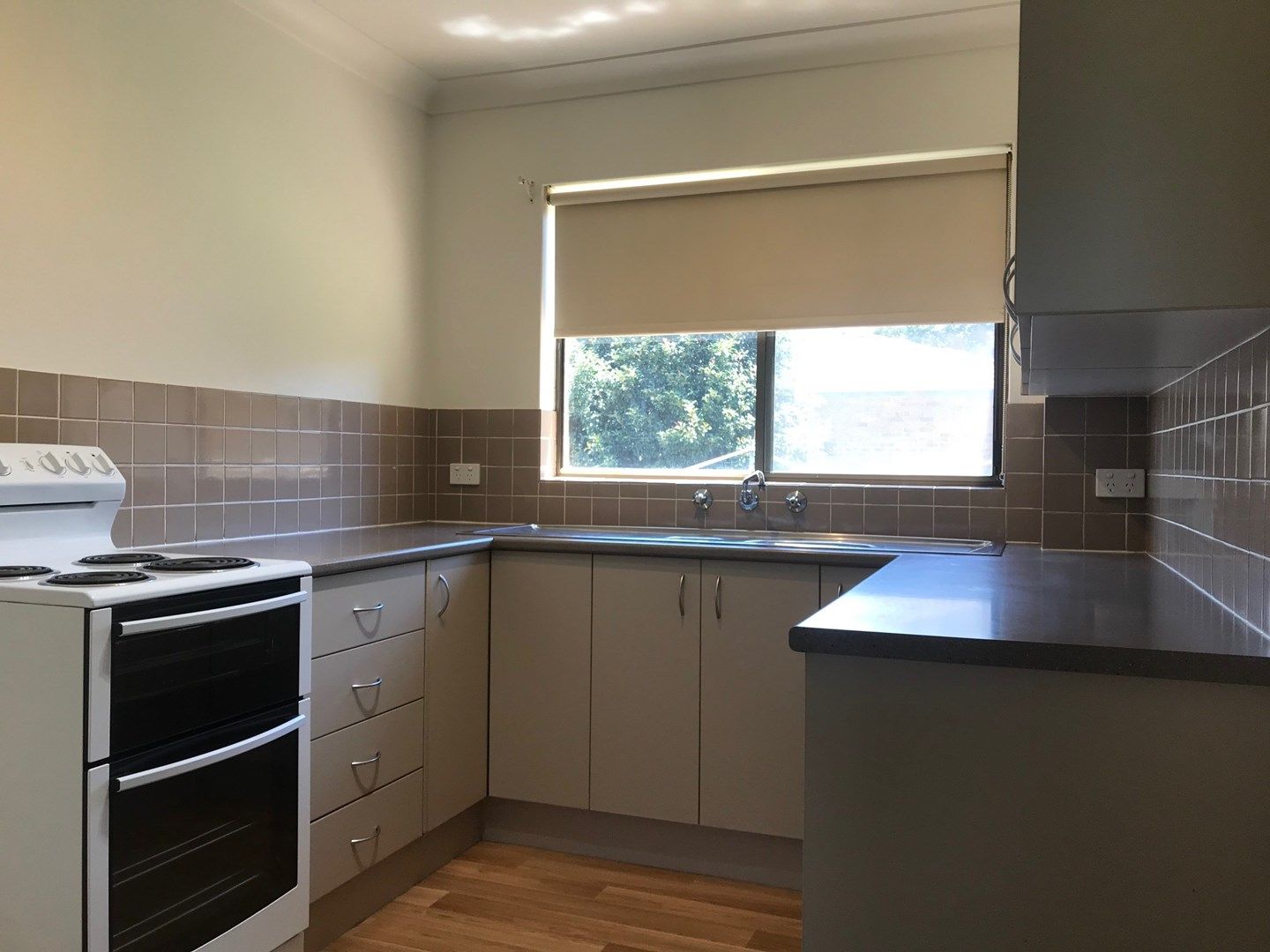 2 bedrooms Apartment / Unit / Flat in 8/85 Kelso Street SINGLETON NSW, 2330