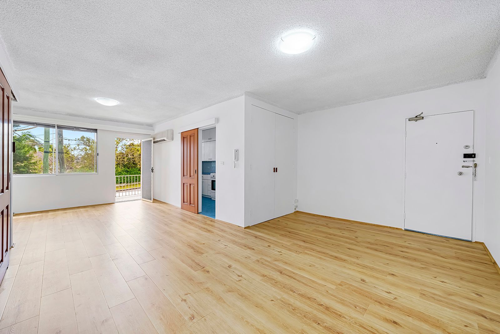 2 bedrooms Apartment / Unit / Flat in UNIT 5/822 VICTORIA ROAD RYDE NSW, 2112