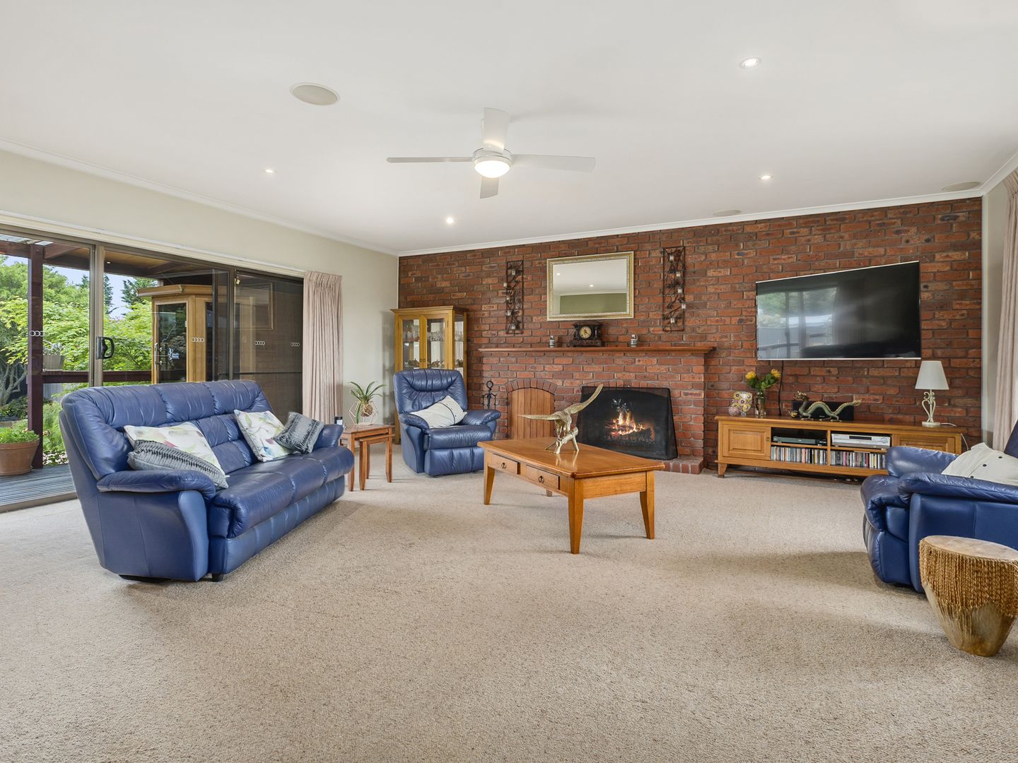 19 Blair Drive, Kyneton VIC 3444, Image 2