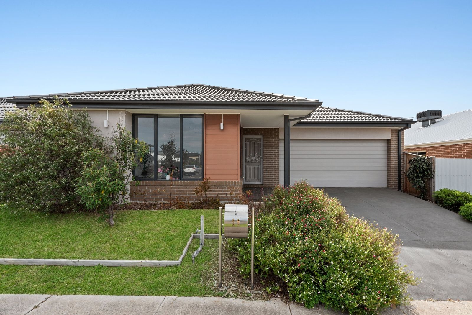 3 bedrooms House in 11 Love Street CURLEWIS VIC, 3222