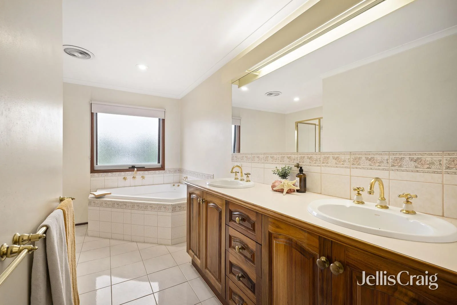 Additional image 14 of 63 Landscape Drive, Mooroolbark VIC 3138