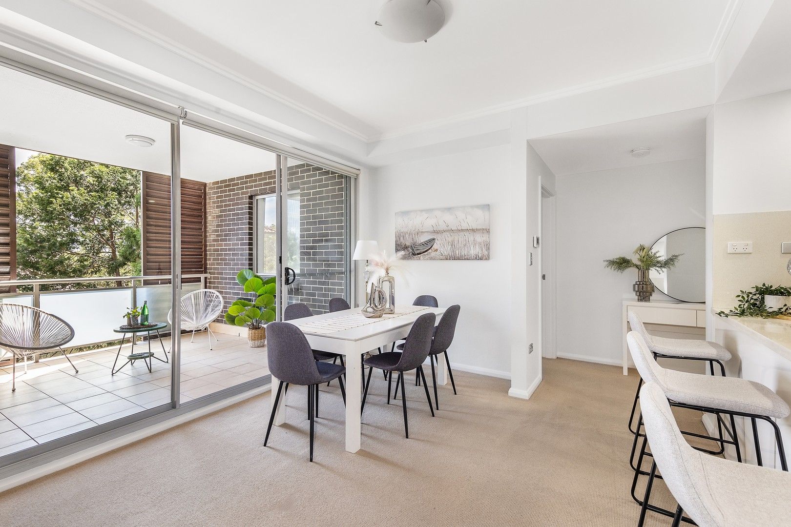 2 bedrooms Apartment / Unit / Flat in 14/1 Duff Street TURRAMURRA NSW, 2074