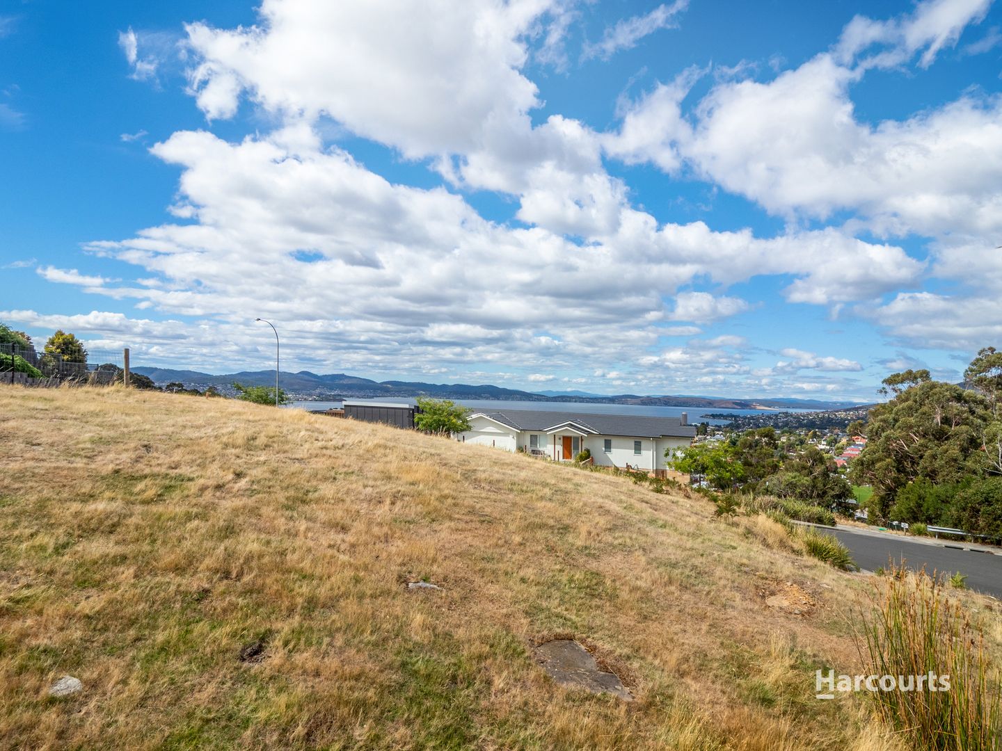 19 Thelma Drive, West Hobart TAS 7000, Image 2