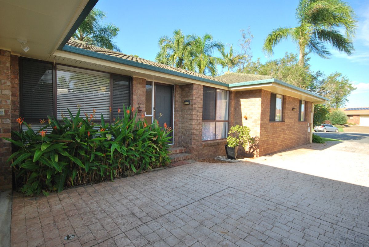 6 Swan Place, Burleigh Waters QLD 4220, Image 1