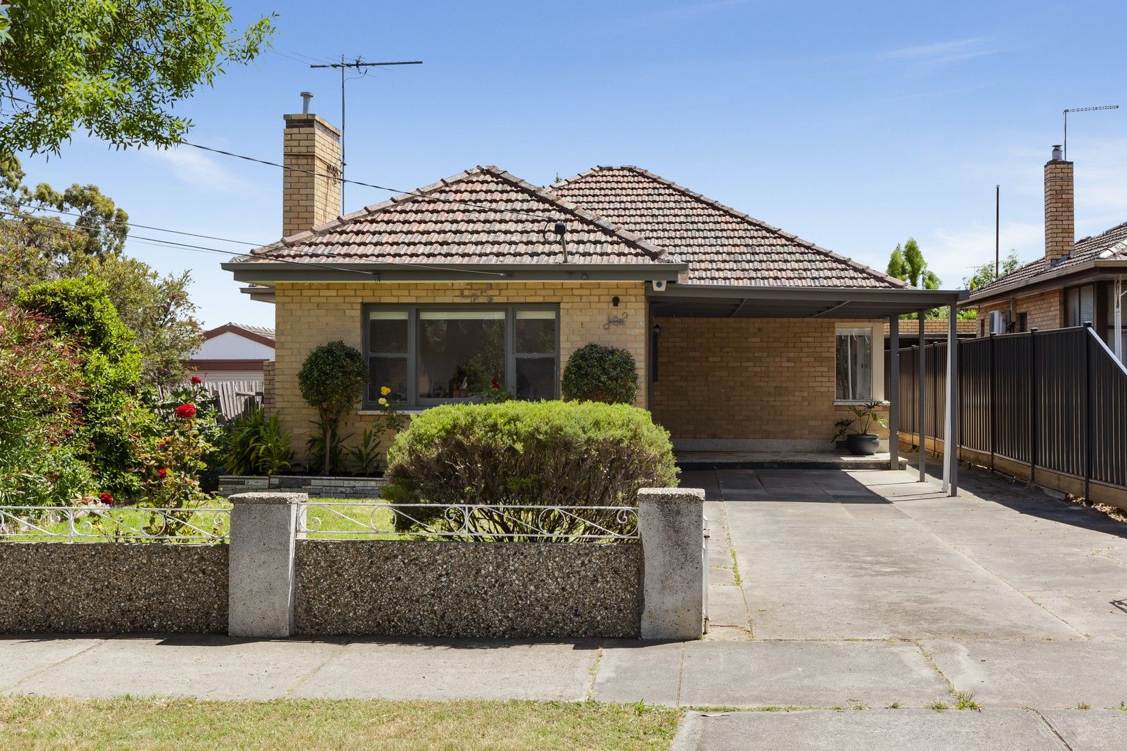 3 bedrooms House in 10a Barton Street RESERVOIR VIC, 3073