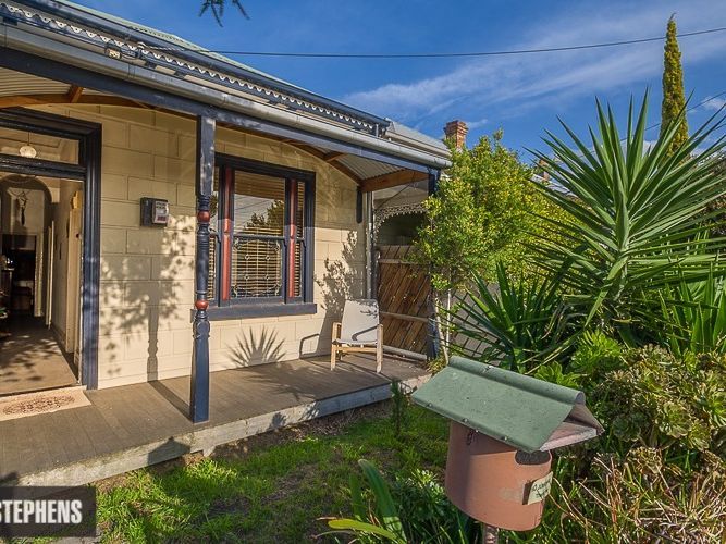 2 bedrooms House in 7 Henry Street SEDDON VIC, 3011