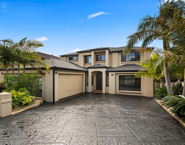 11 James Cook Parkway, Shell Cove NSW 2529
