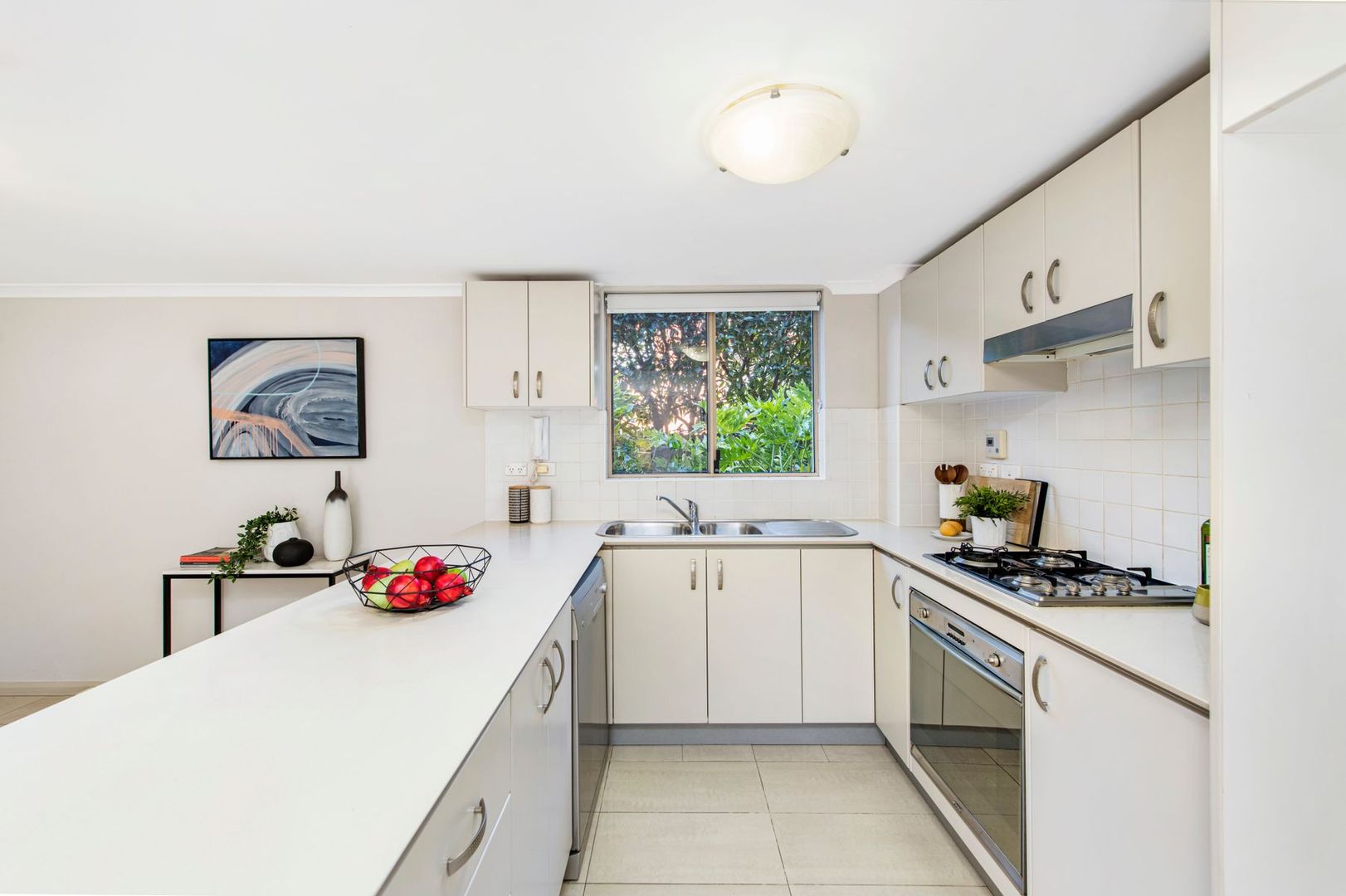 2/13 Rocklands Road, Wollstonecraft NSW 2065, Image 2