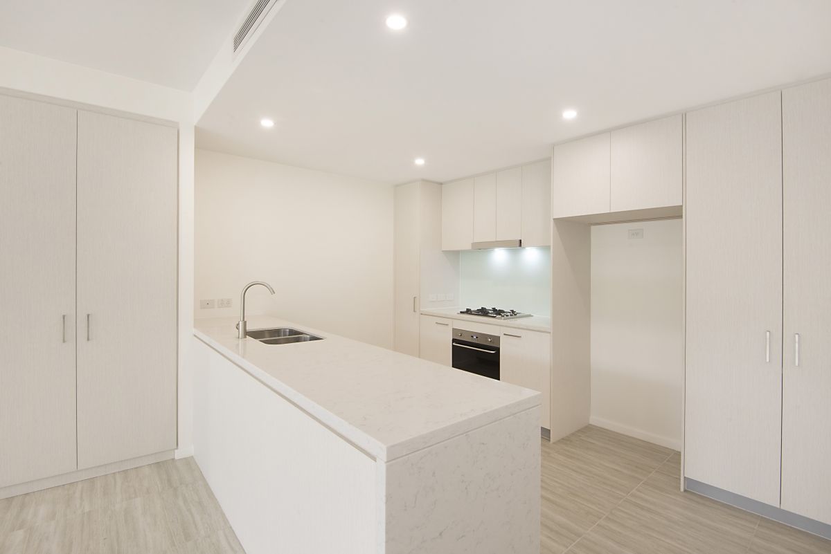 32/97 Caddies Boulevard, Rouse Hill NSW 2155, Image 2