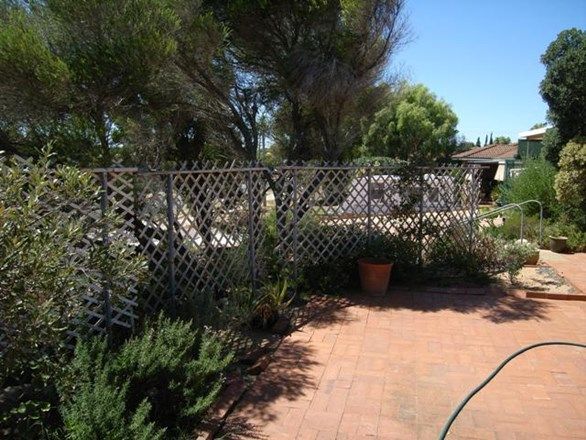 33 Church Street, Dongara WA 6525, Image 1