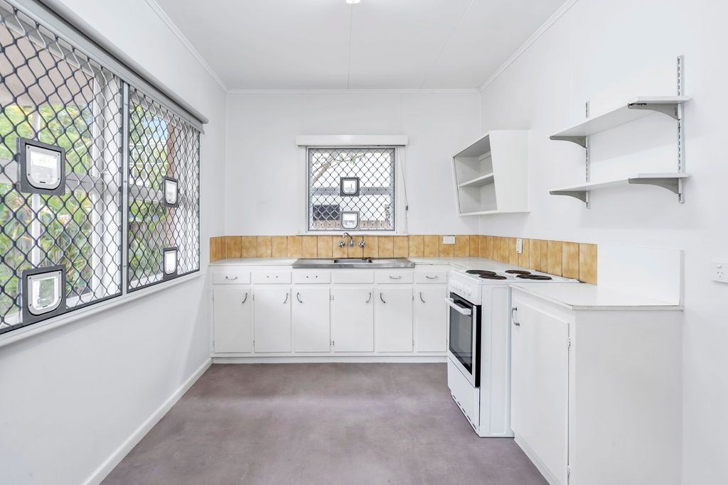 3/47 Rankin Parade, Main Beach QLD 4217 Apartment For Rent Domain