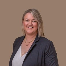 Richardson Real Estate Colac - Steph Glennon