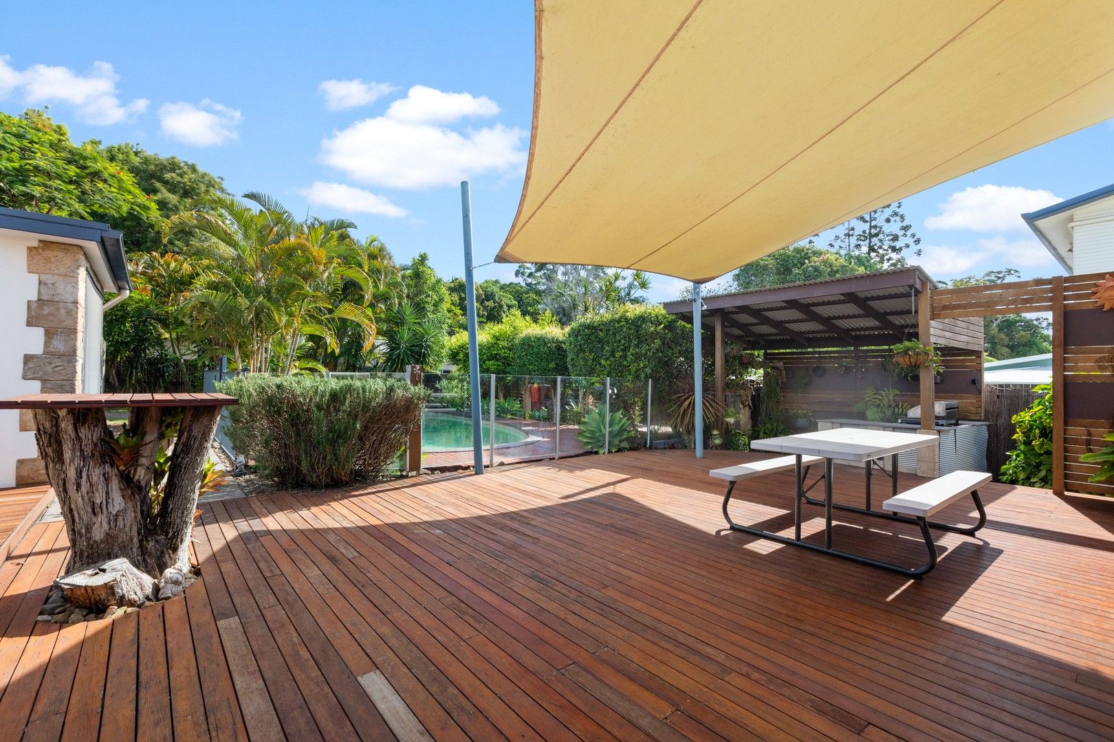 4 bedrooms House in 17 Tindale Avenue BUDERIM QLD, 4556