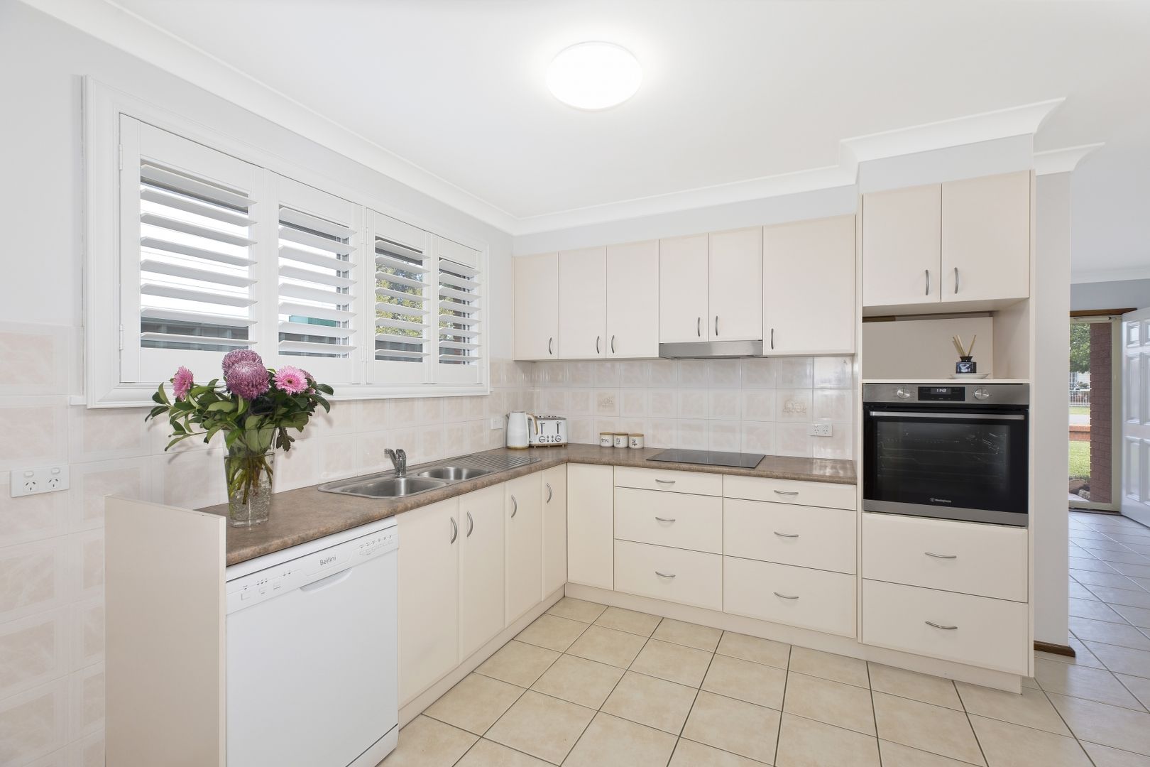 23 Pozieres Avenue, Umina Beach NSW 2257, Image 2