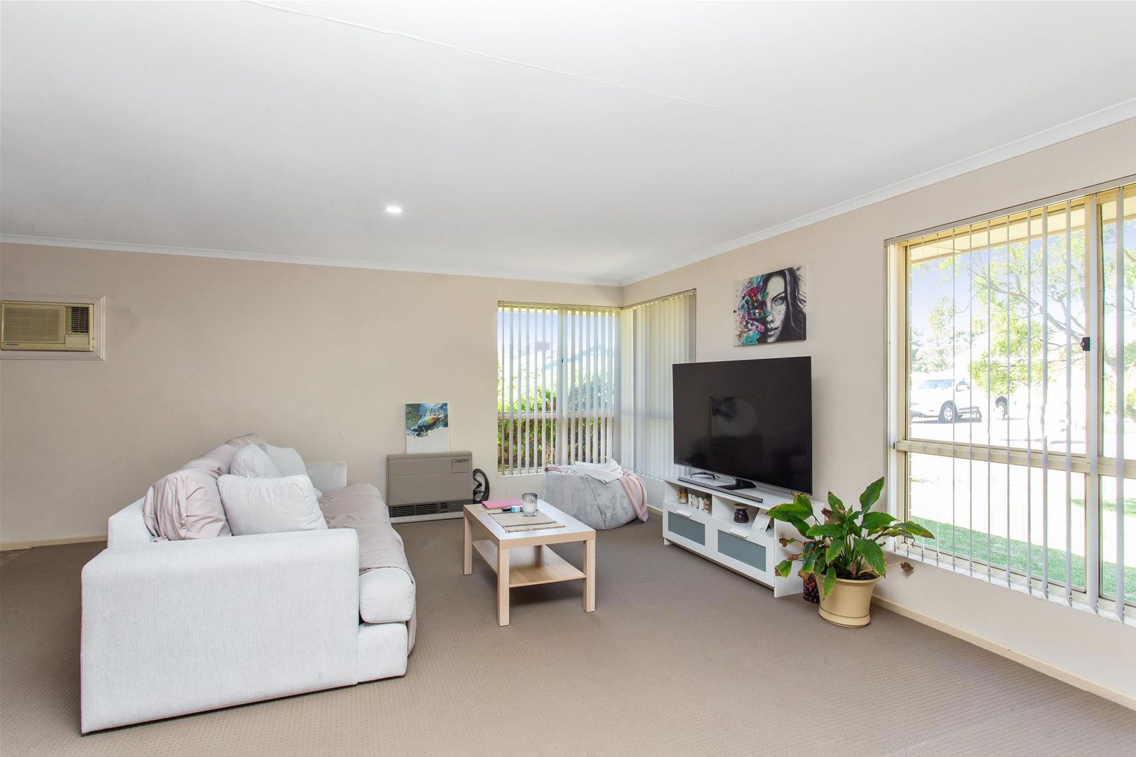 12 Barossa Way, Woodcroft SA 5162 House For Rent Domain