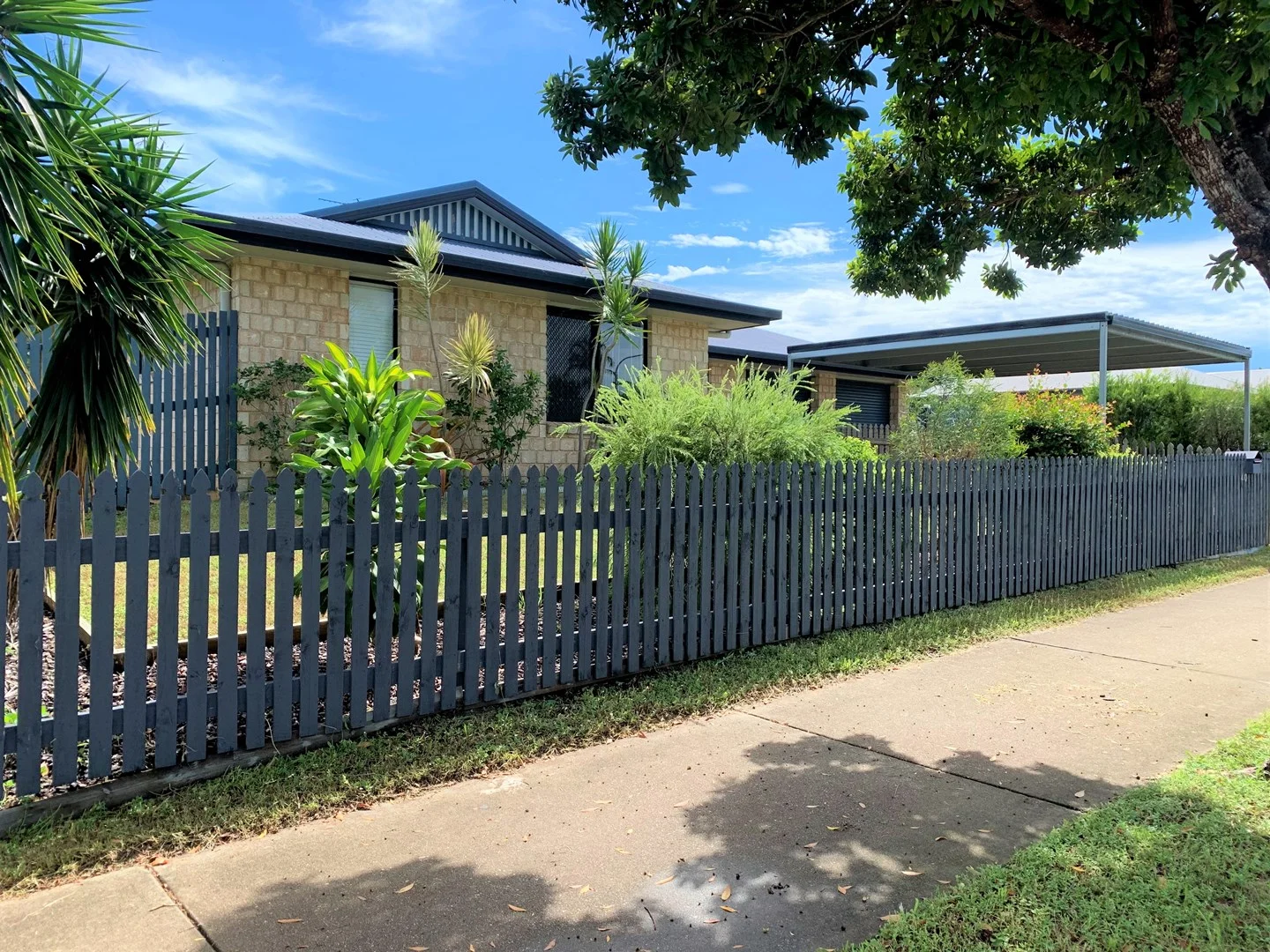 40 Fernleigh Avenue, Andergrove QLD 4740