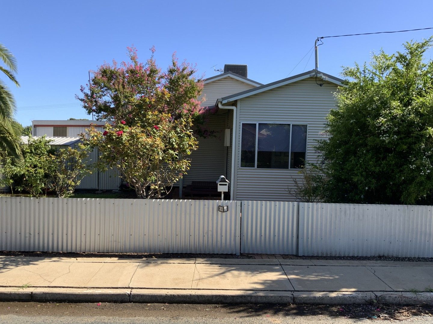 3 bedrooms House in 383 Moore HAY NSW, 2711