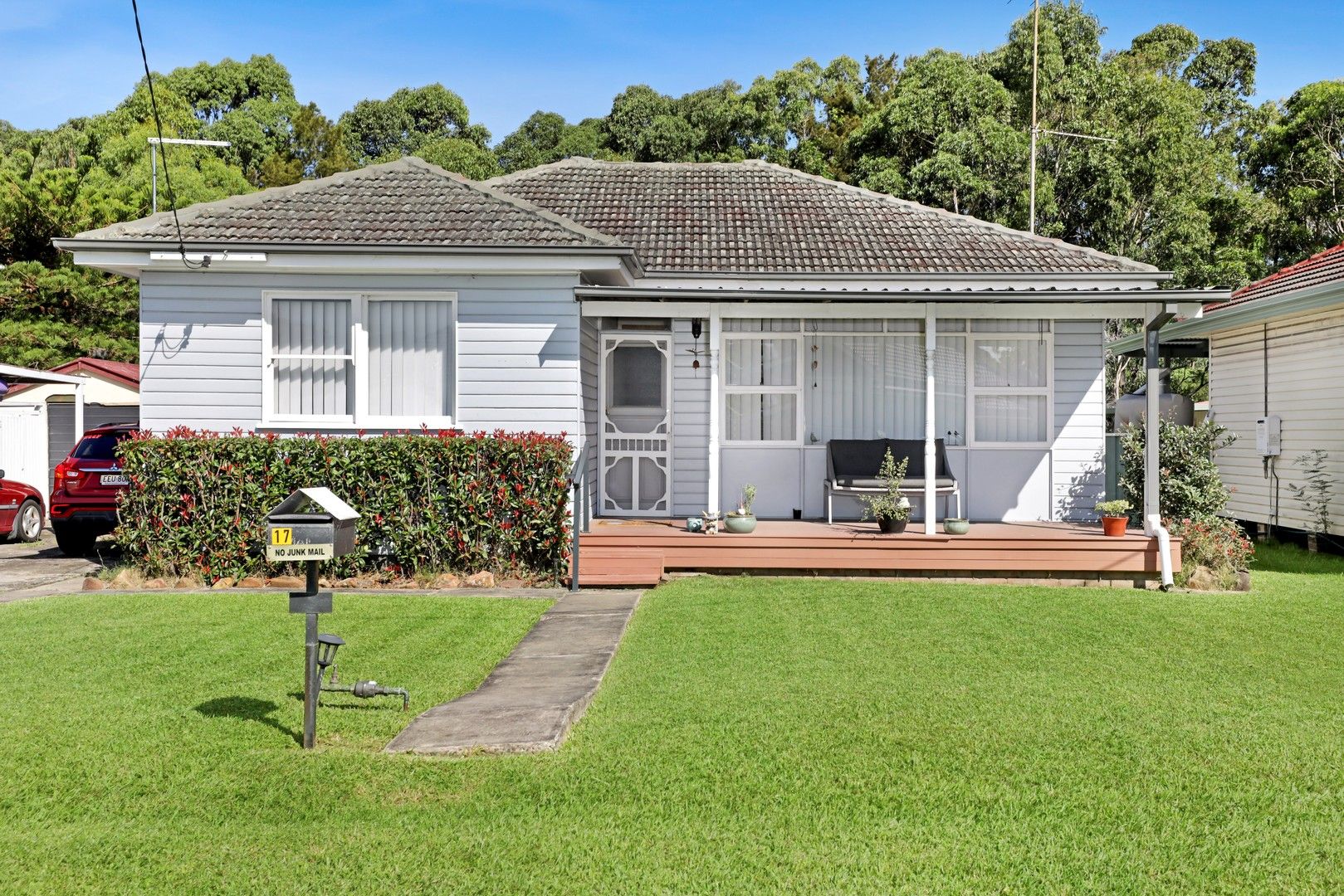 17 Cambridge Road, Dapto NSW 2530, Image 0