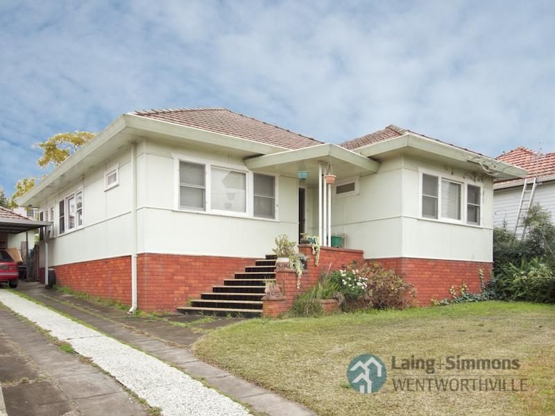 14 Robilliard Street, Mays Hill NSW 2145, Image 0