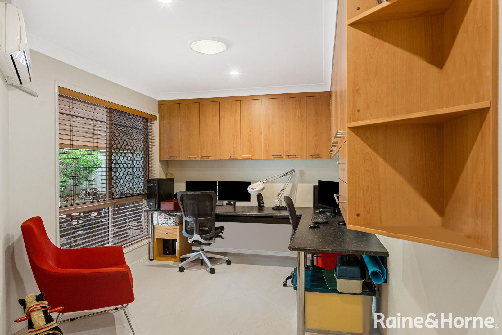 41 Oak Street, Shailer Park QLD 4128, Image 2