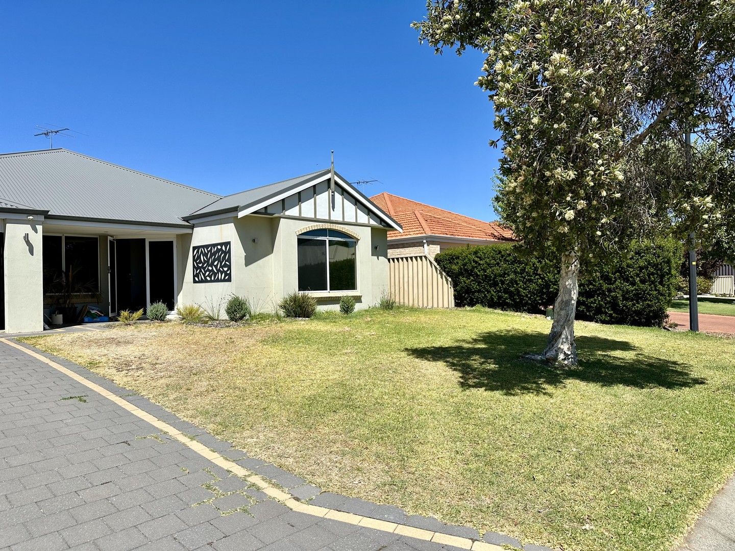 9 Kooljak Road, Broadwater WA 6280 House For Rent 850 Domain